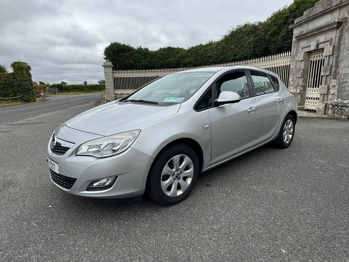 Opel Astra 1.4 (New NCT 07-26) - Image 1