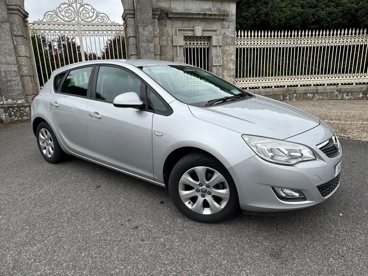 Opel Astra 1.4 (New NCT 07-26) - Image 2