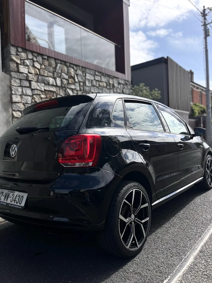 Volkswagen polo - Image 3