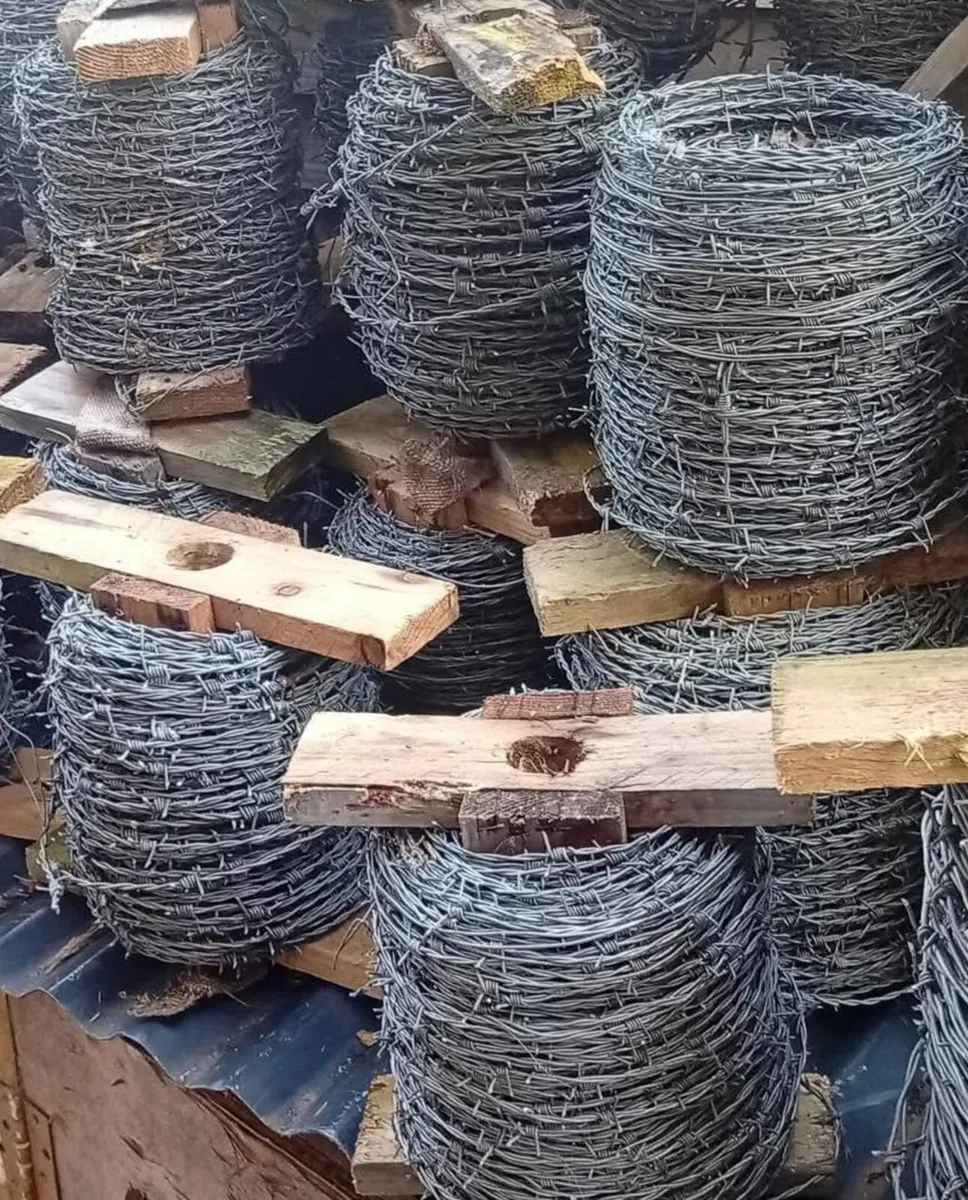 Barbed wire - Image 1