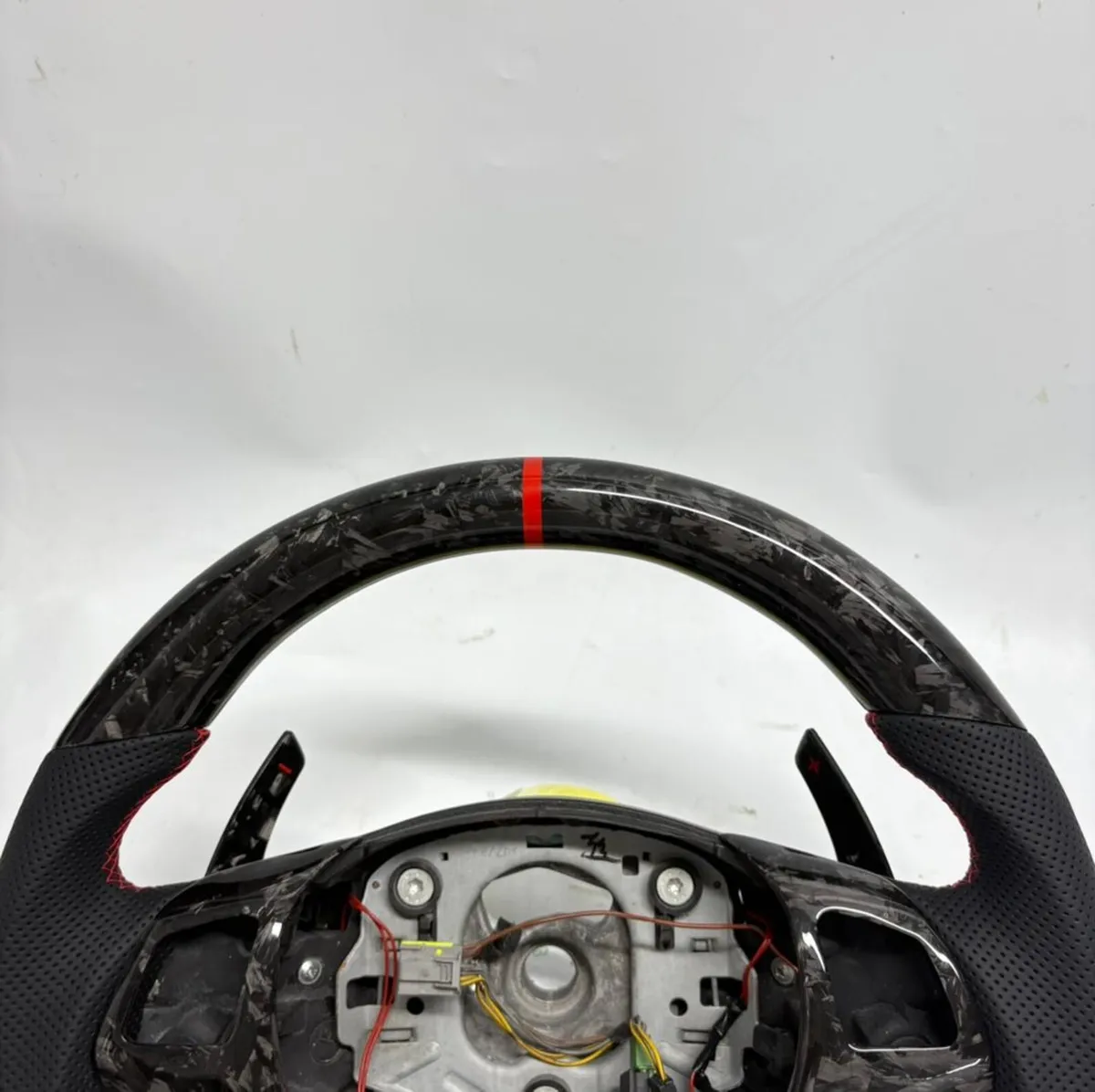 Bmw steering wheel - Image 3