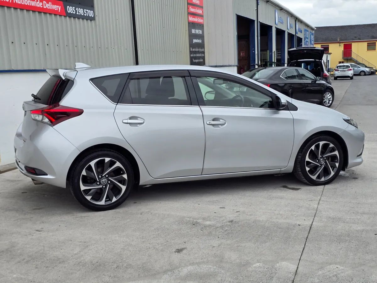 152 TOYOTA AURIS LOW MILES ONLY 79k Miles - Image 4