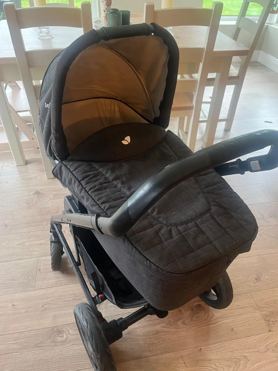 Joie Versatrax Pushchair and Carrycot - Image 4