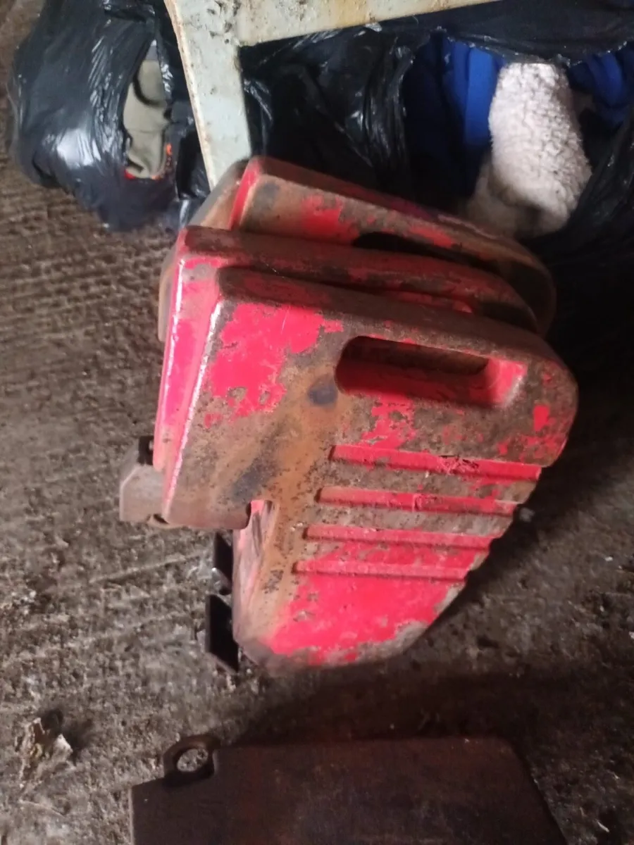 Tractor weights - Image 1
