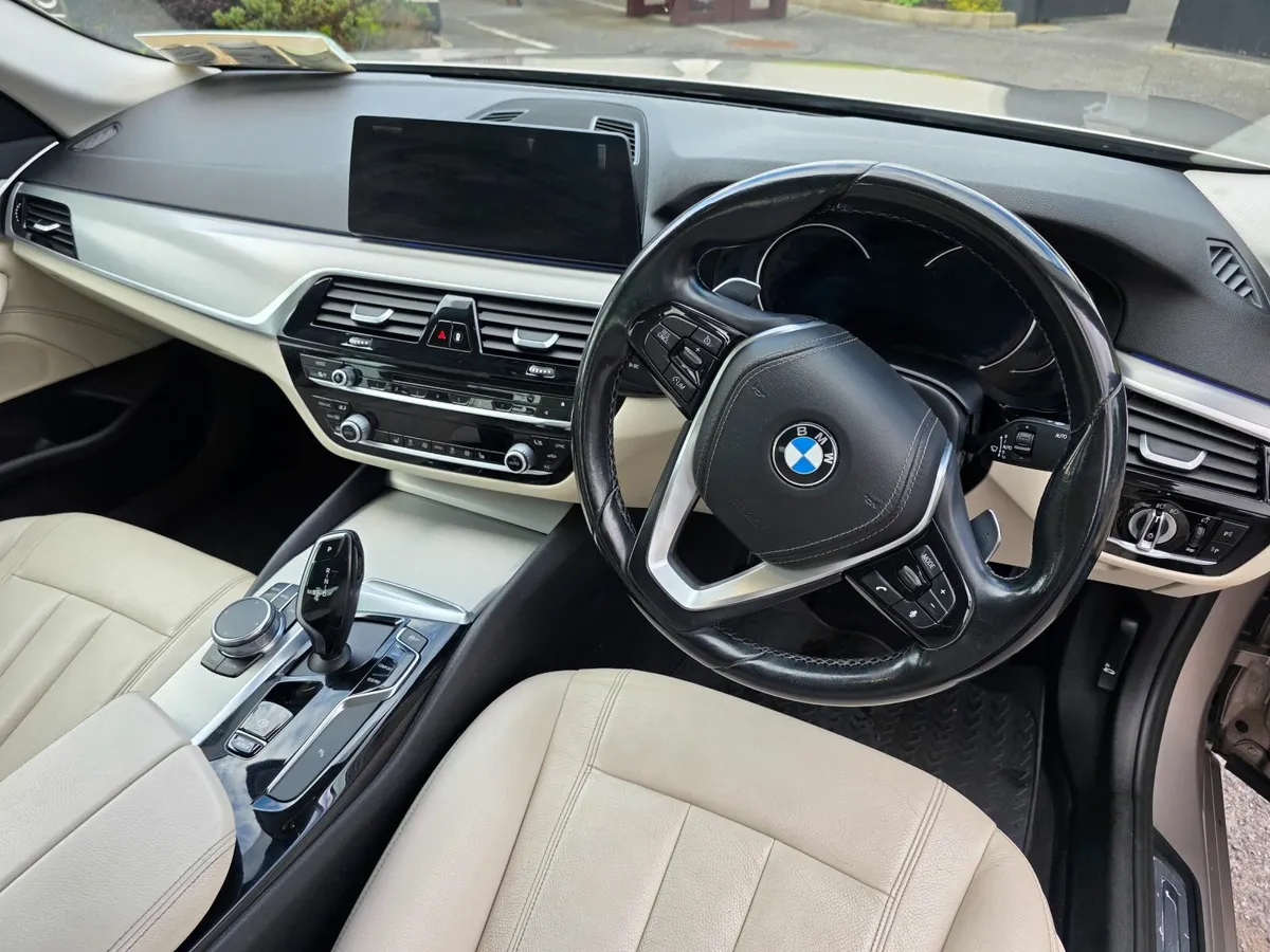 BMW 520d se - Image 3