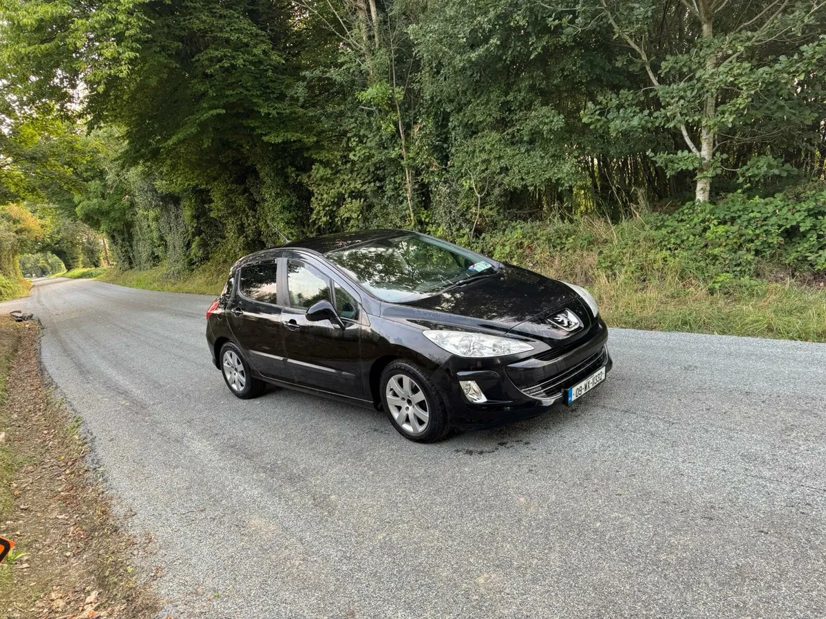 Peugeot 308 1.6 Diesel NCT TAX 04/26 - Image 4