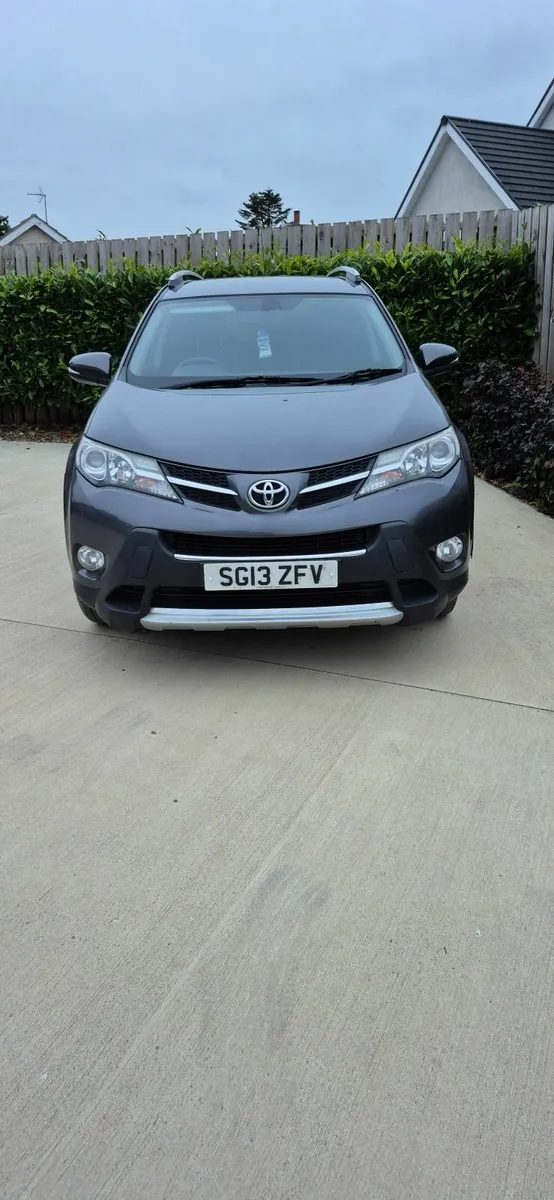 Toyota RAV4 2013 4WD - Image 2