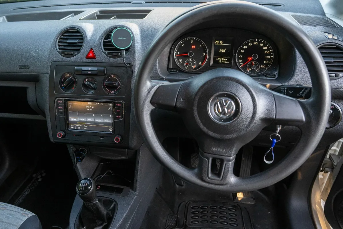 Volkswagen Caddy 2013 - Image 4