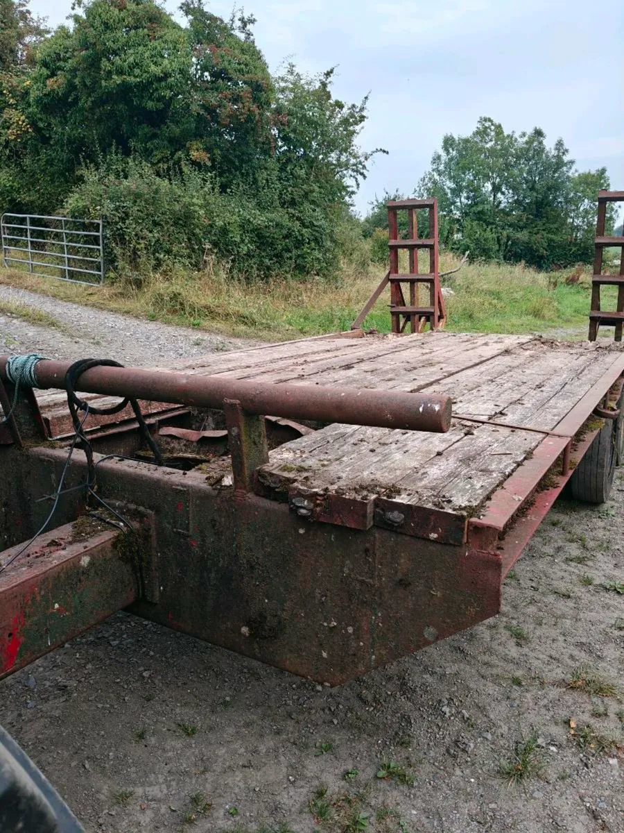 Low loader - Image 3