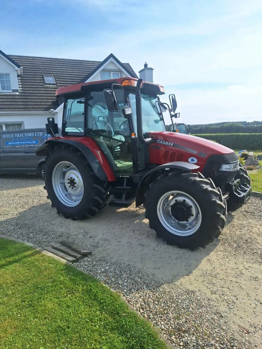 Tractor - Image 3