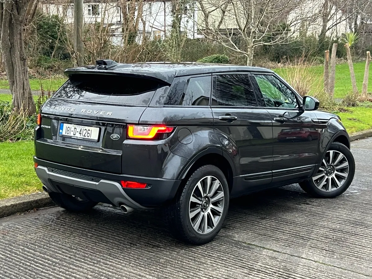 181 RR EVOQUE 2.0 DIESEL AUTO PANORAMIC ROOF - Image 3