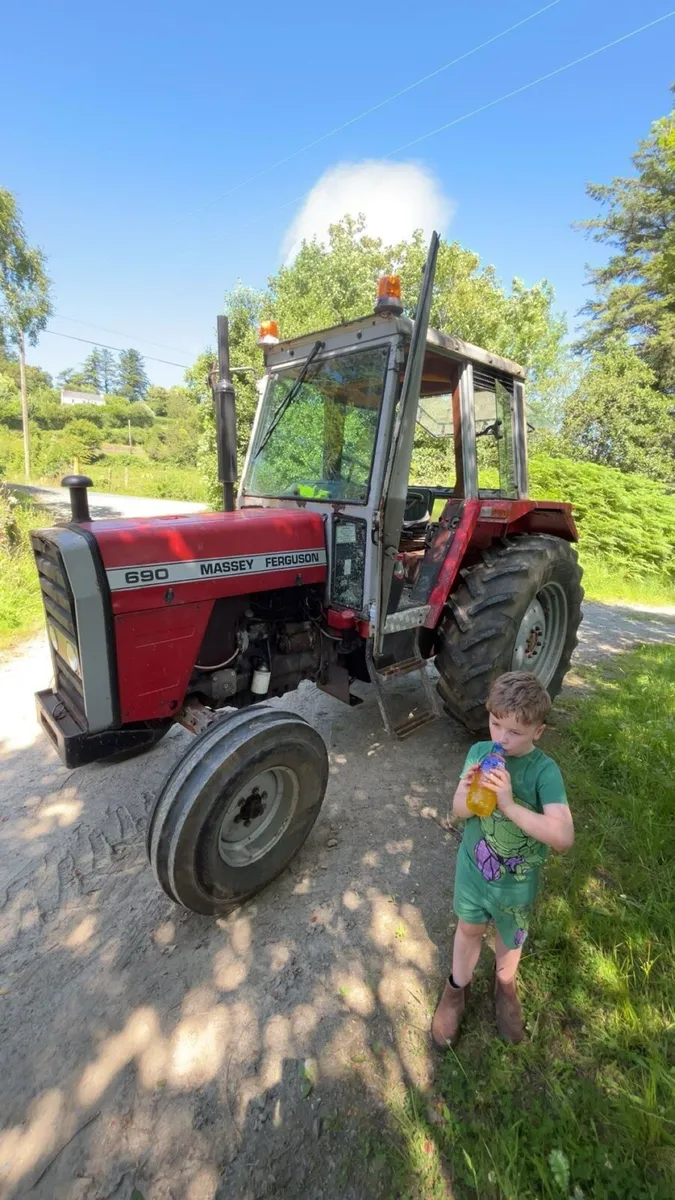 Massey 690 - Image 4