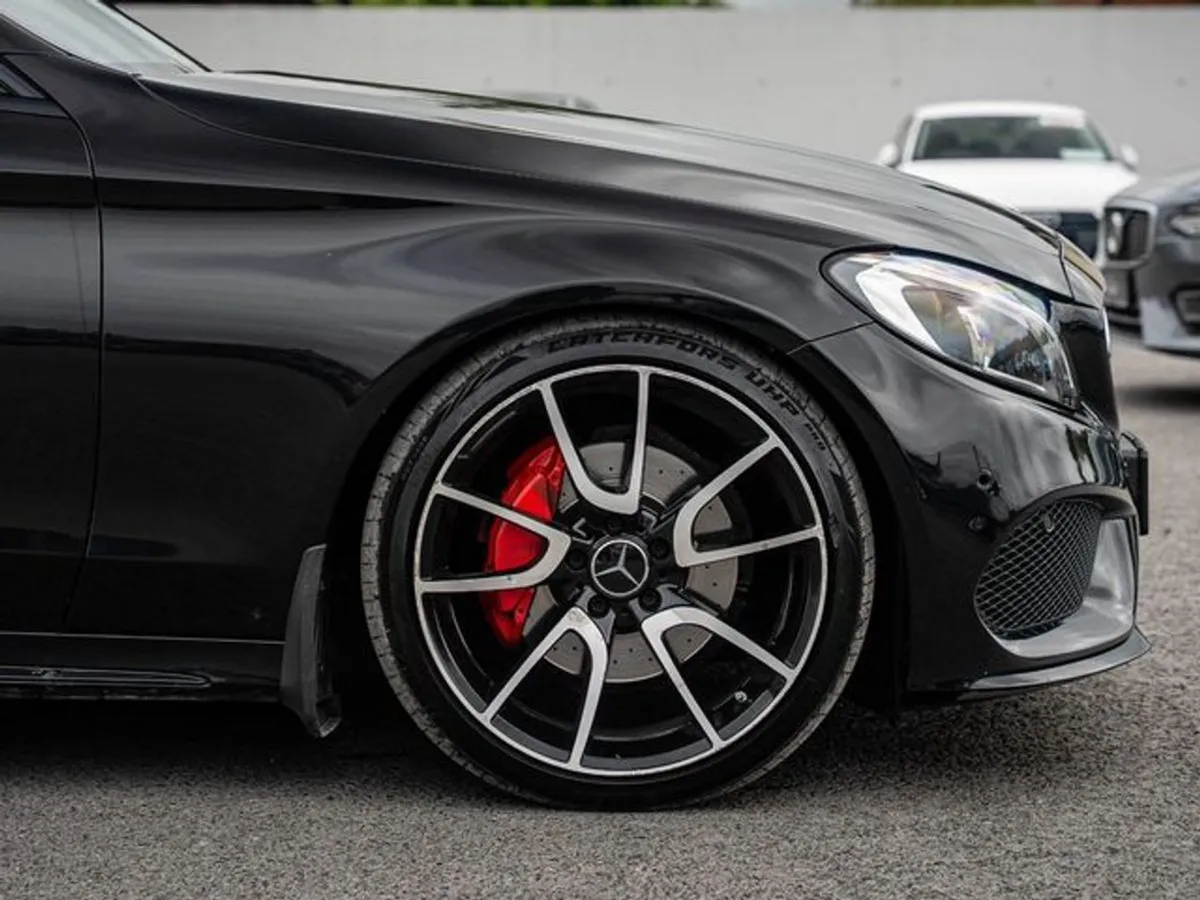 Mercedes-Benz C-Class C 220 D AMG Line - Image 4