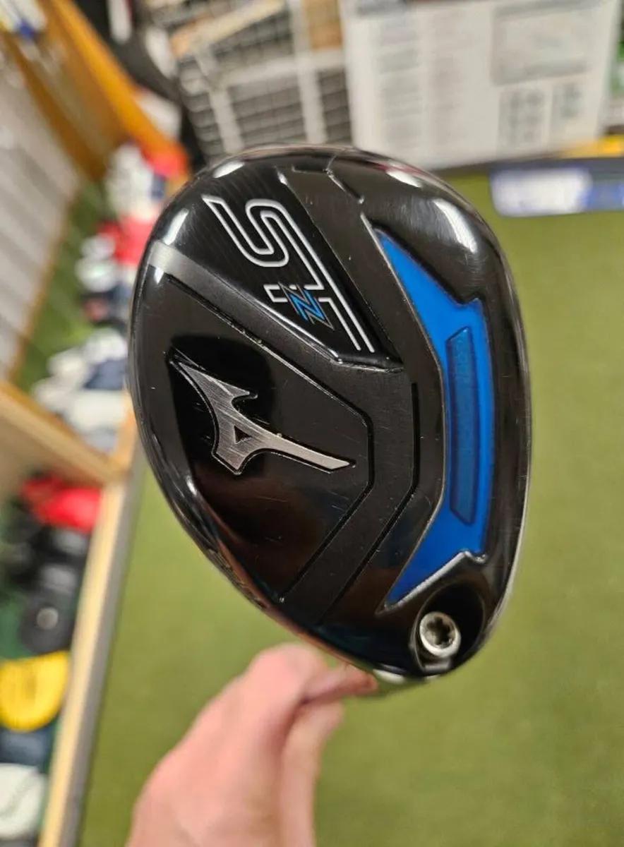 Mizuno STz 3 Hybrid - Image 1