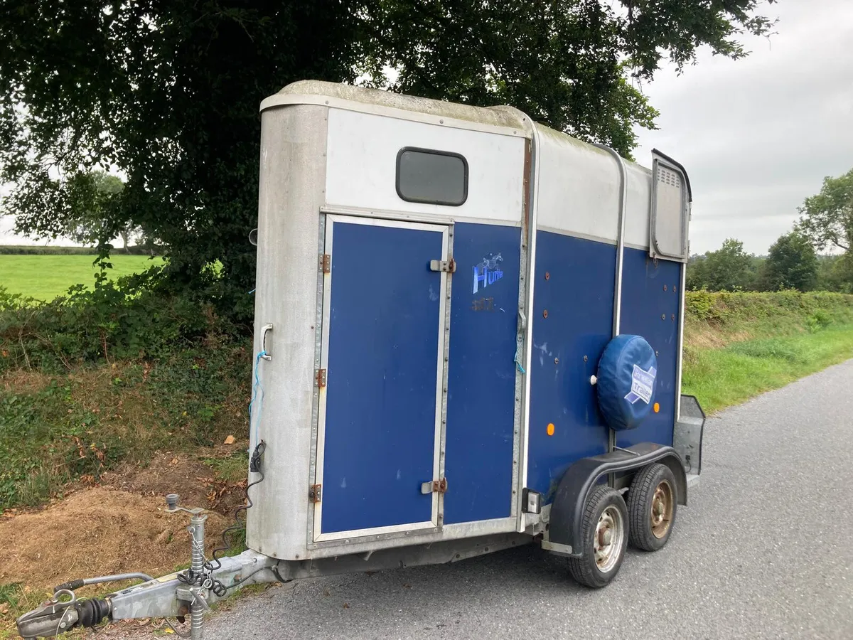 Trade Sale Ifor Williams HB401 Horsebox NO VAT - Image 1