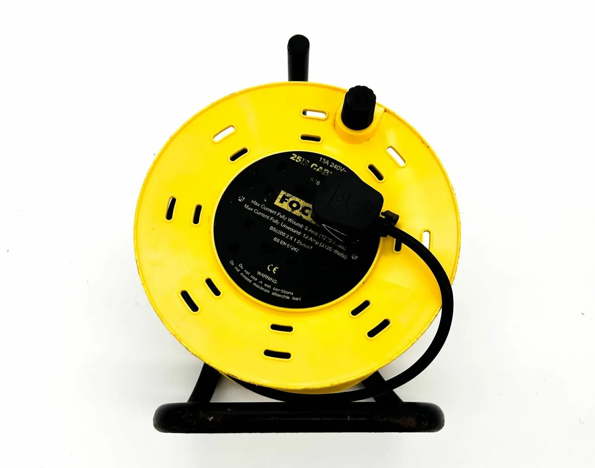 Extension Lead Cable Reel 25m 240V 13A, 2-4 Socket - Image 2