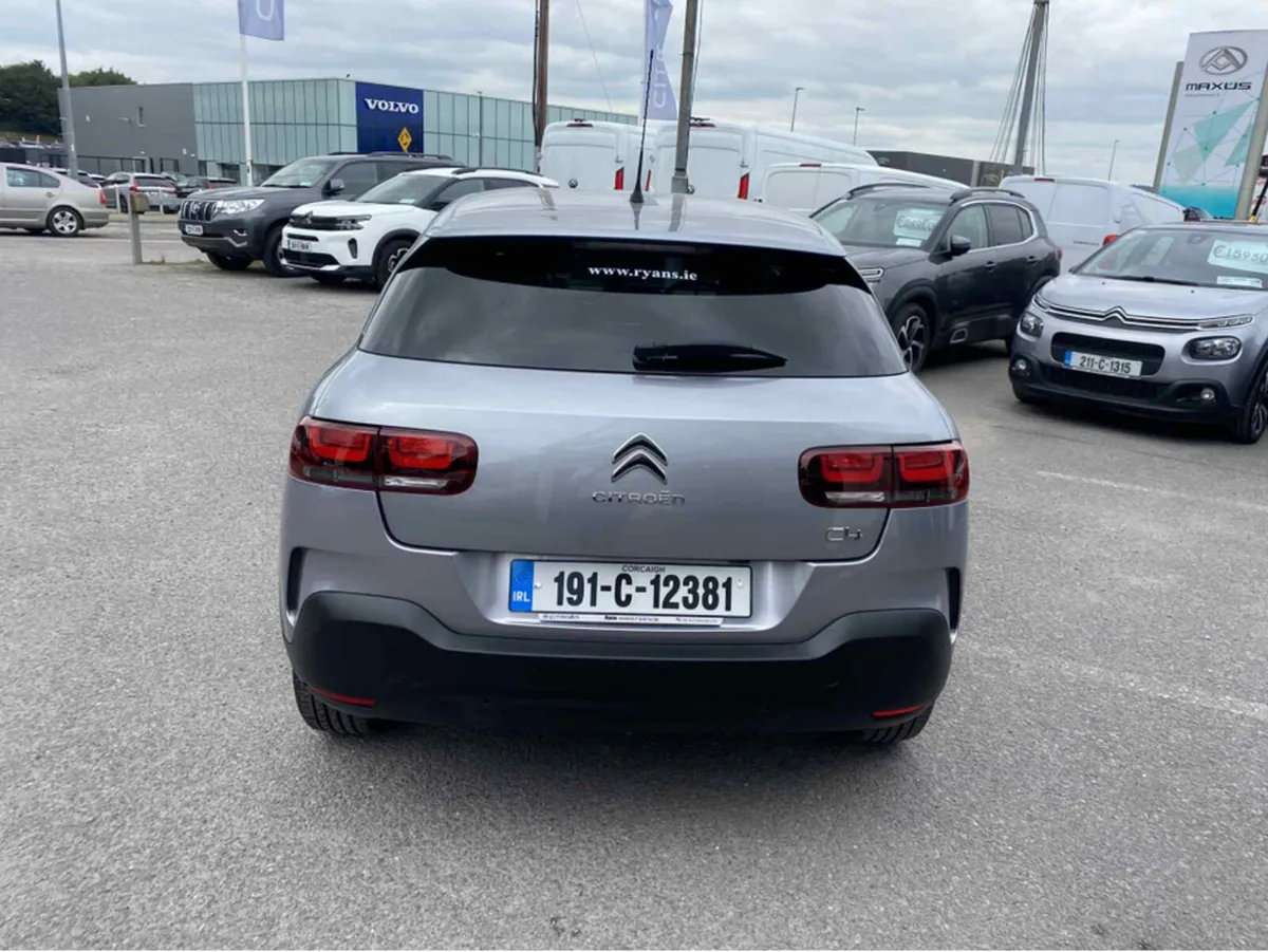Citroen C4 Cactus FEEL PURETECH 110 S& S&S 4DR - Image 4