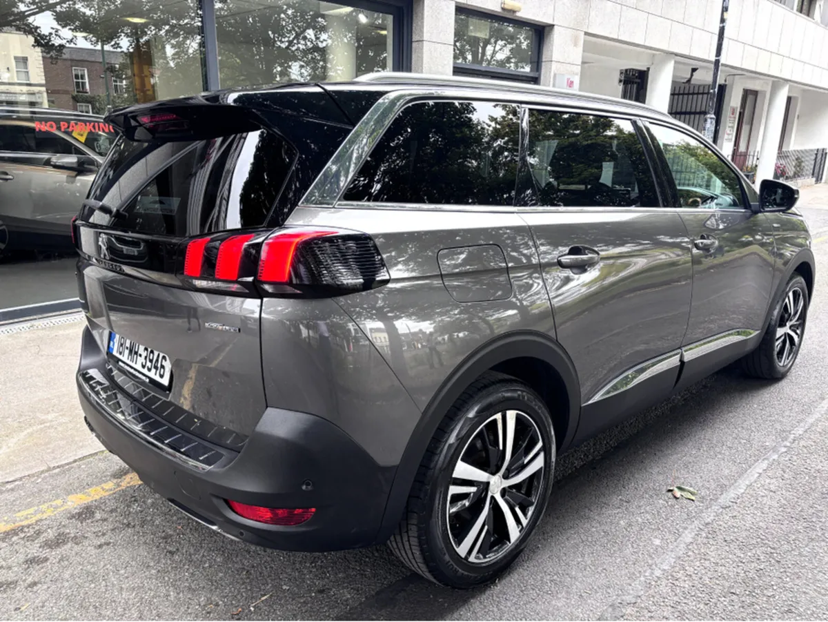 Peugeot 5008 1.6 HDI BLUE GT LINE 120PS 5DR - Image 2