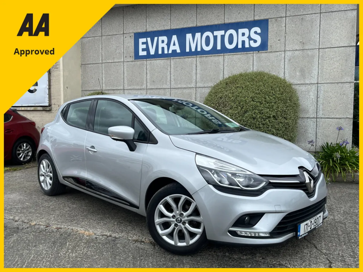 Renault Clio IV DYNAMIQUE NAV 1.2 PETROL //LOW MIL - Image 1