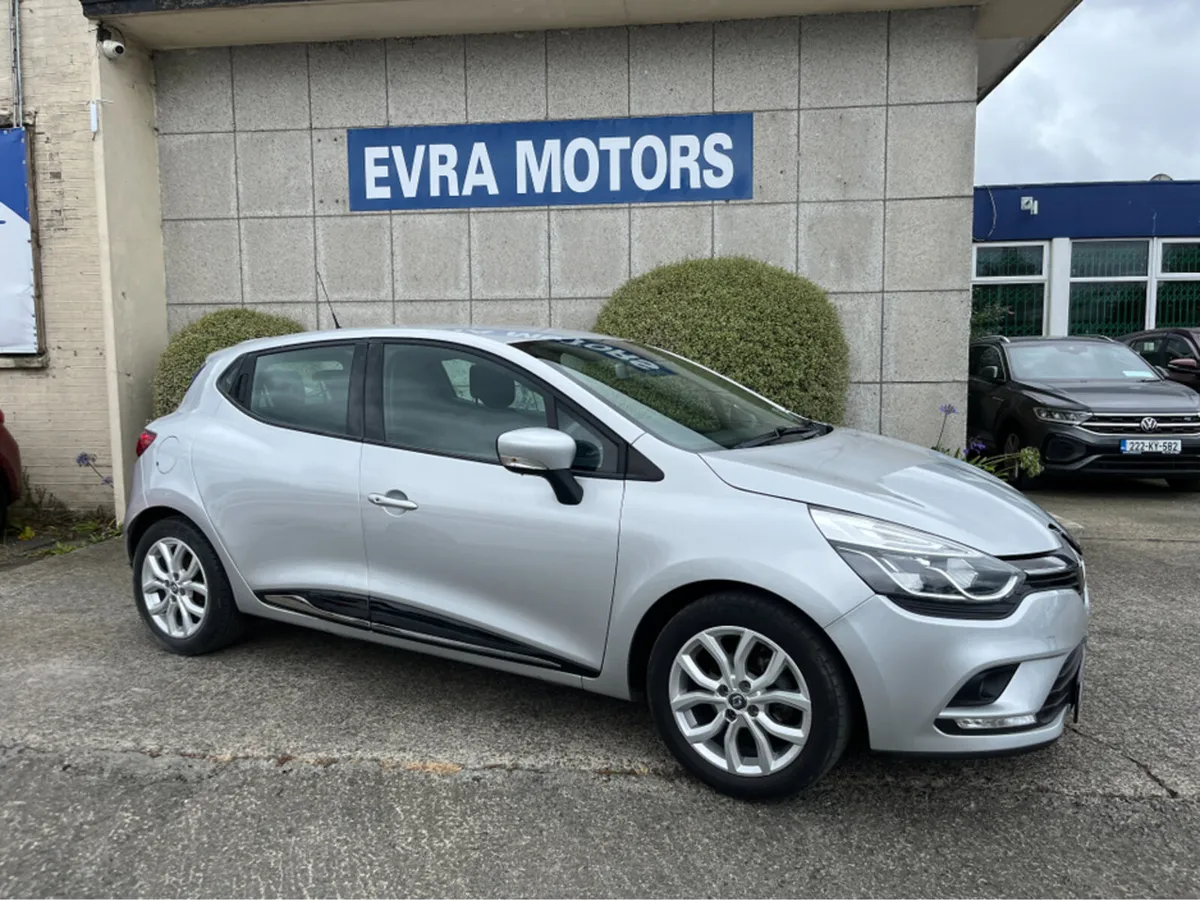 Renault Clio IV DYNAMIQUE NAV 1.2 PETROL //LOW MIL - Image 3