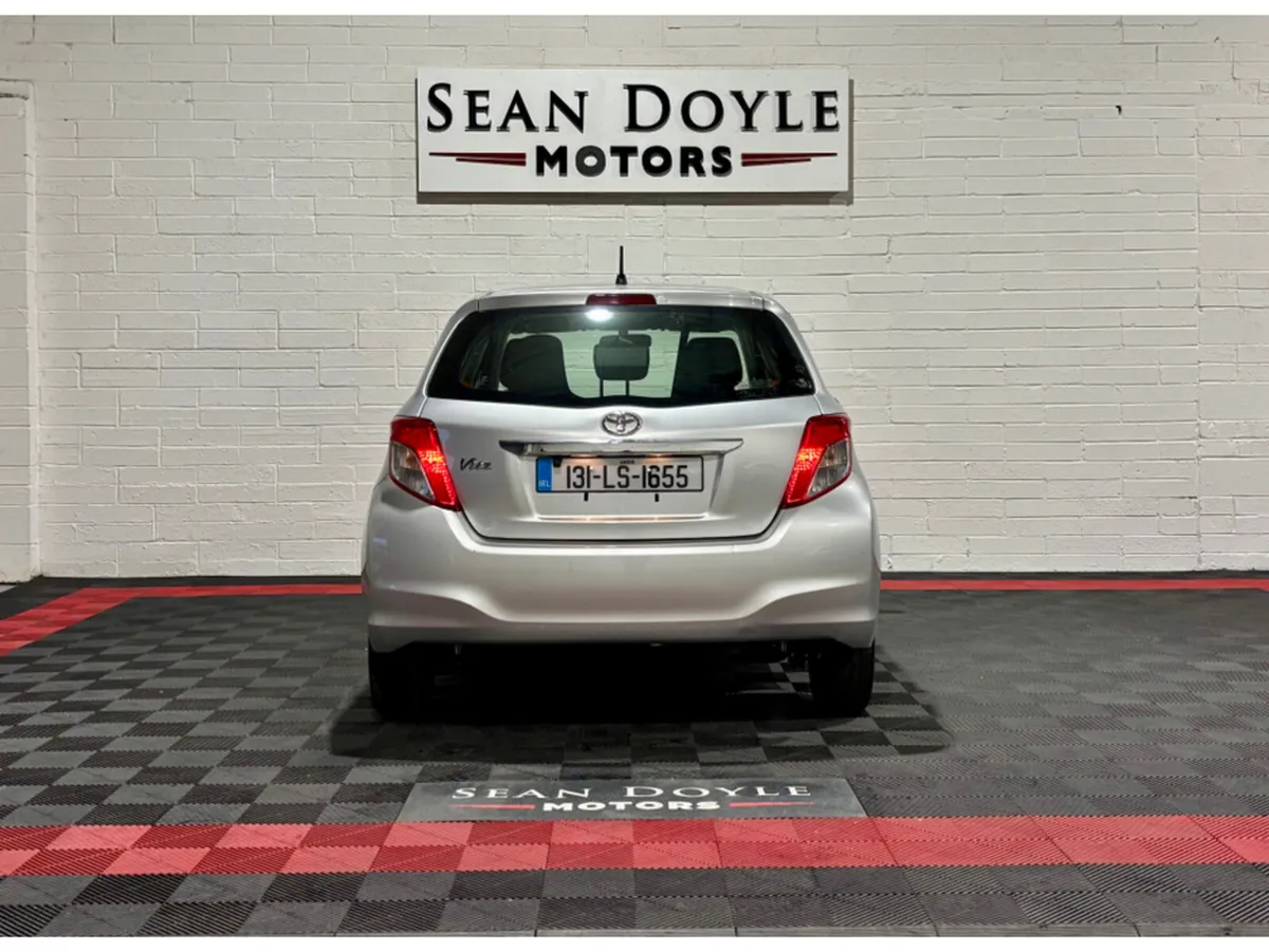 Toyota Yaris Yaris/Vitz 1.0 Petrol AUTO 5DR PUSH S - Image 4