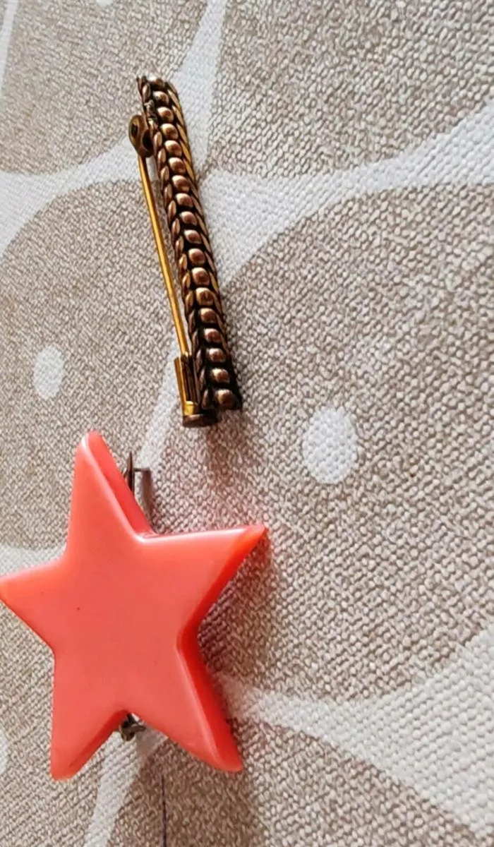 2 retro brooches - Image 3