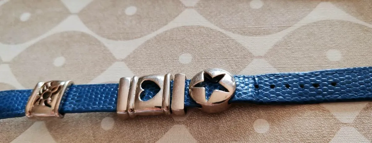 Blue leather bracelet - Image 2