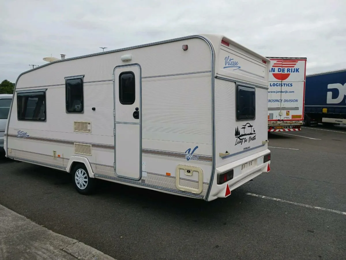 Sterling vitesse caravan 4/5 berth - Image 3