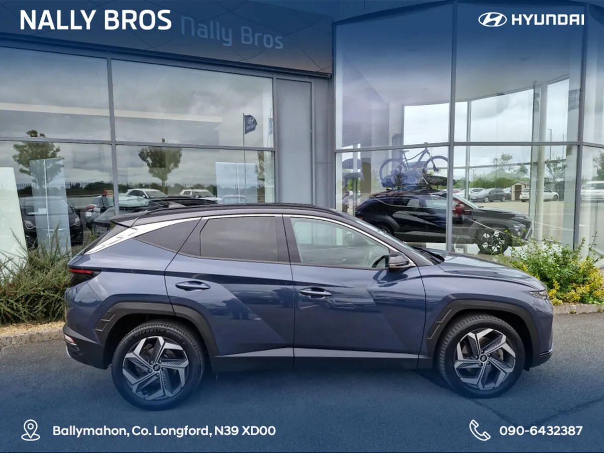 Hyundai Tucson IX35 EXECUTIVE PLUS 2TONE 5DR AUTO - Image 2