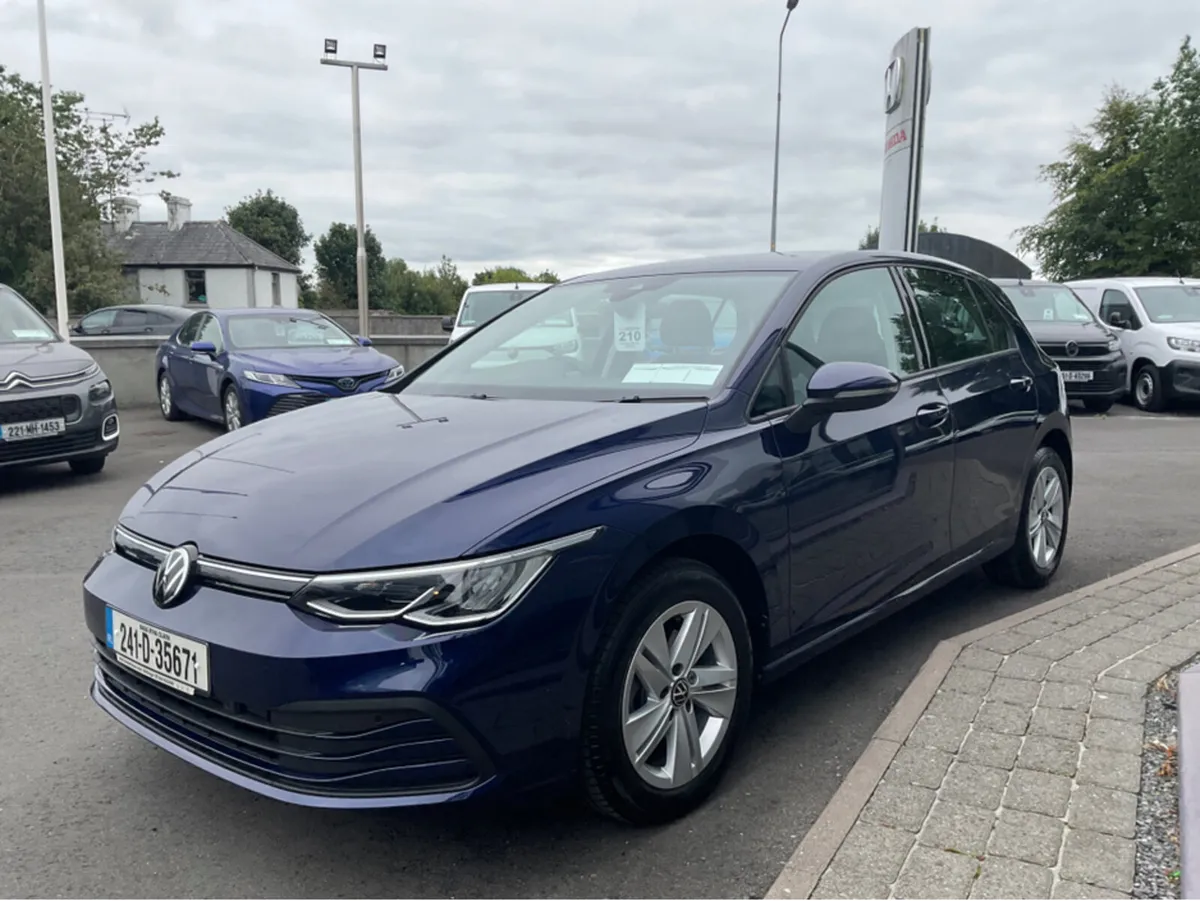 Volkswagen Golf LIFE 1.0 TSI 110HP 5DR - Image 2
