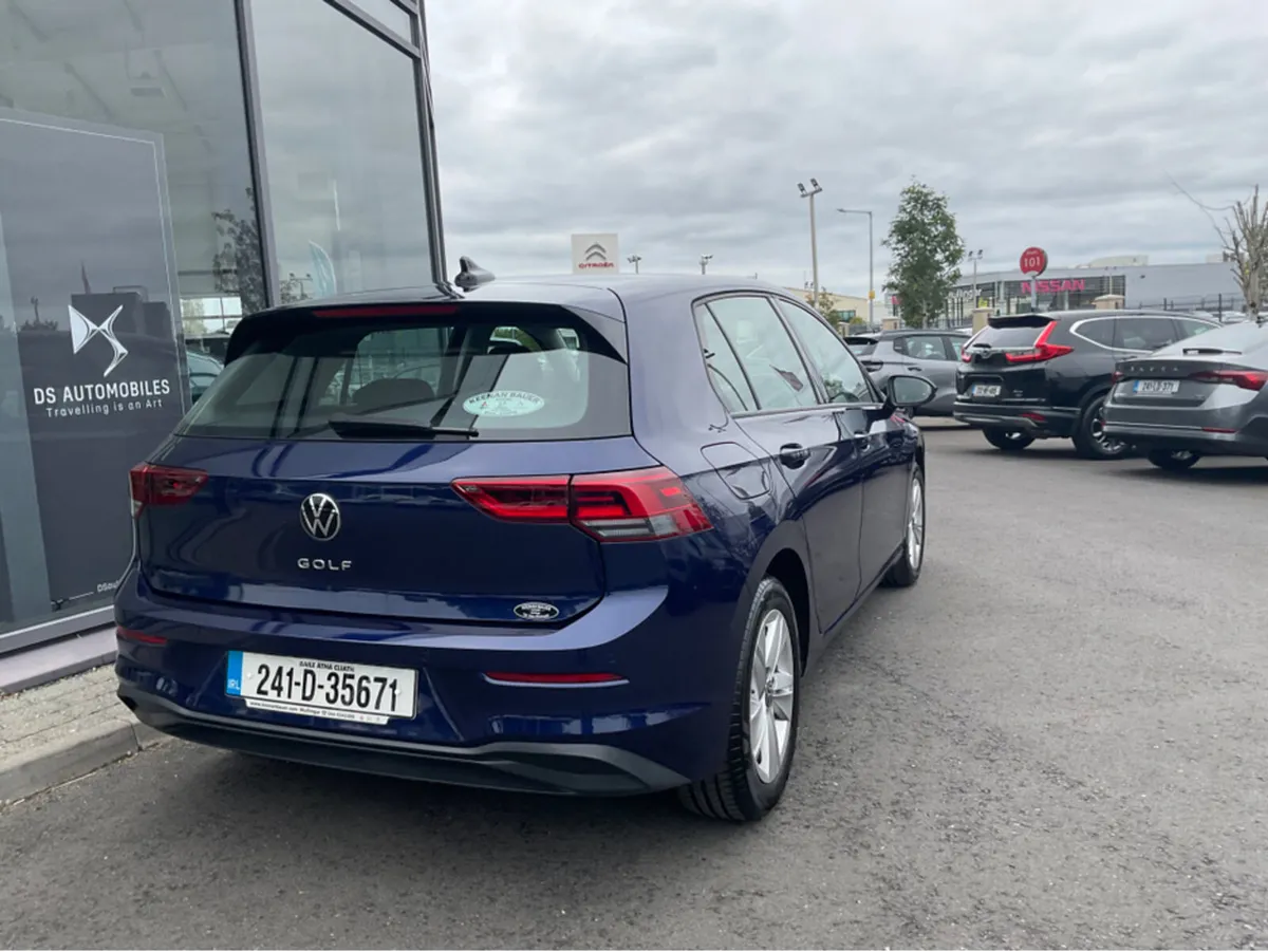 Volkswagen Golf LIFE 1.0 TSI 110HP 5DR - Image 3