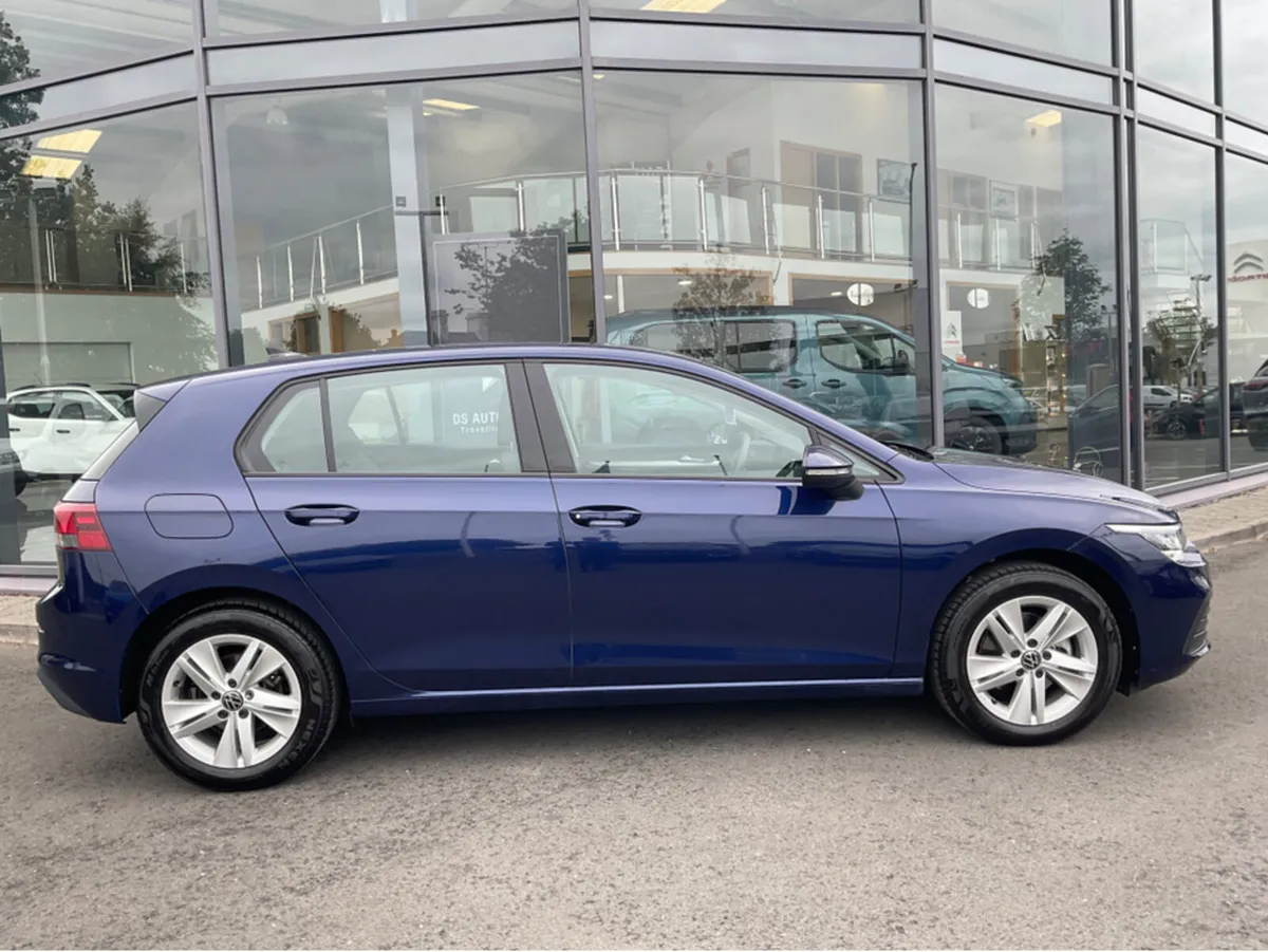 Volkswagen Golf LIFE 1.0 TSI 110HP 5DR - Image 4