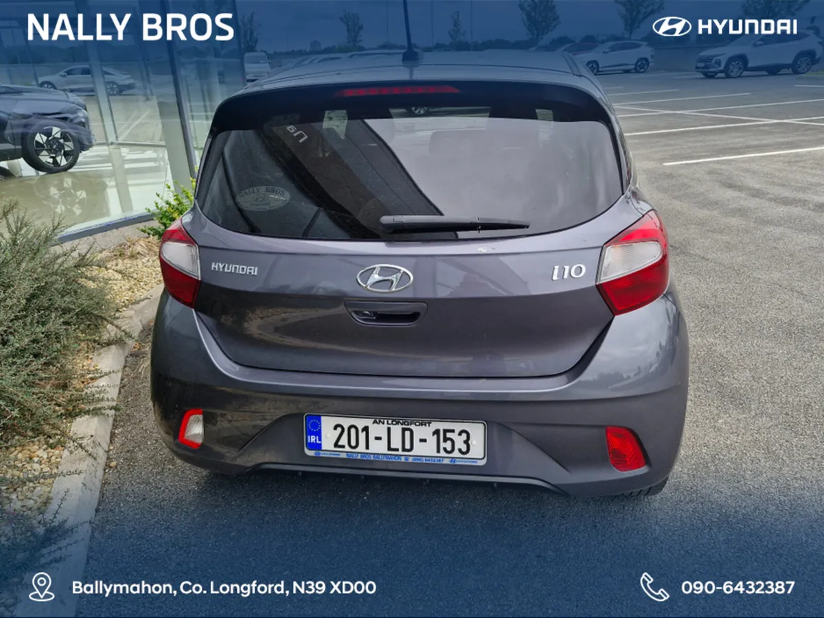 Hyundai i10 DELUXE PLUS 5DR - Image 4