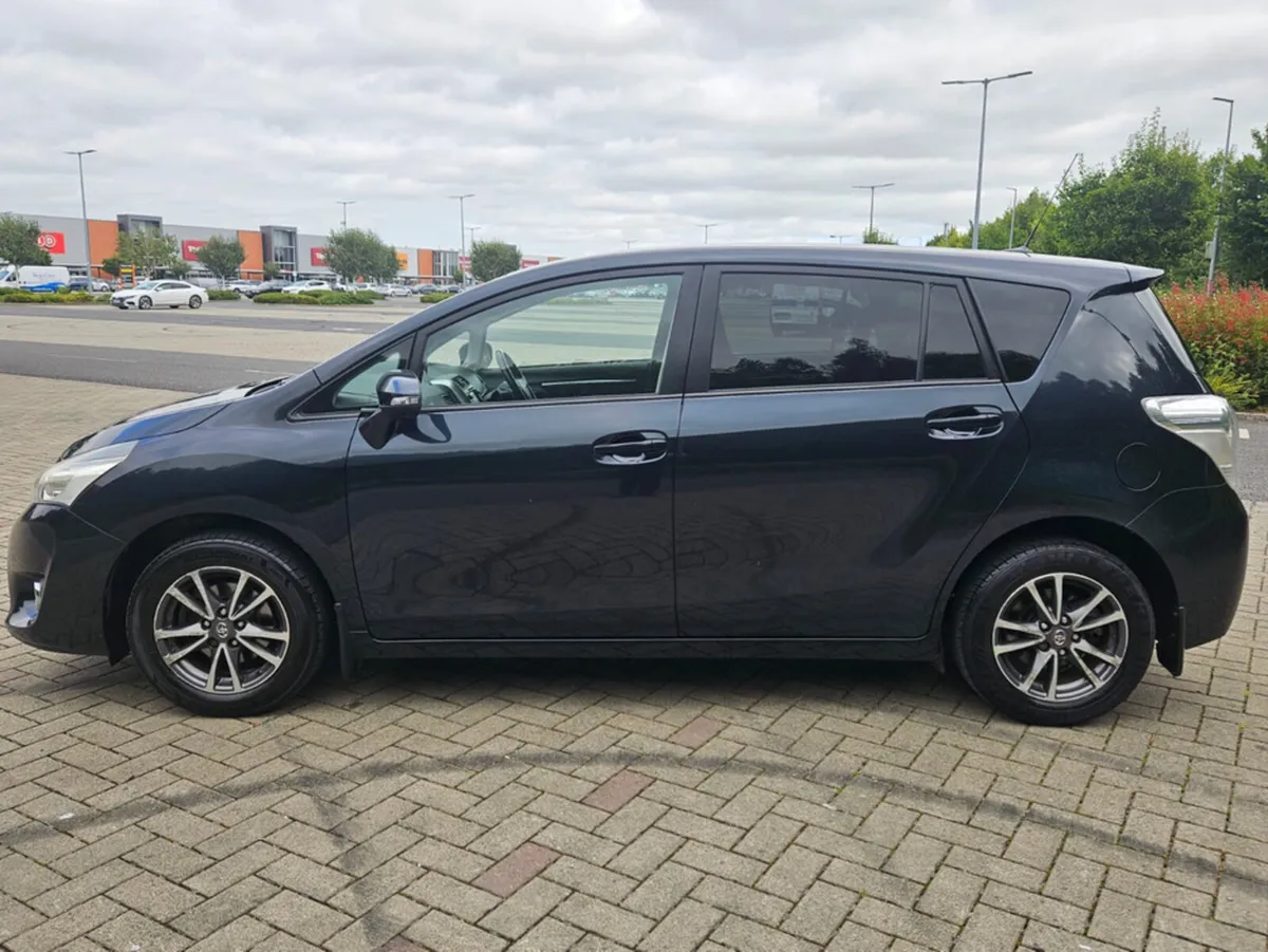 Toyota Verso 1.6 PETROL MPV 7 SEATER * NEW NCT *SE - Image 4