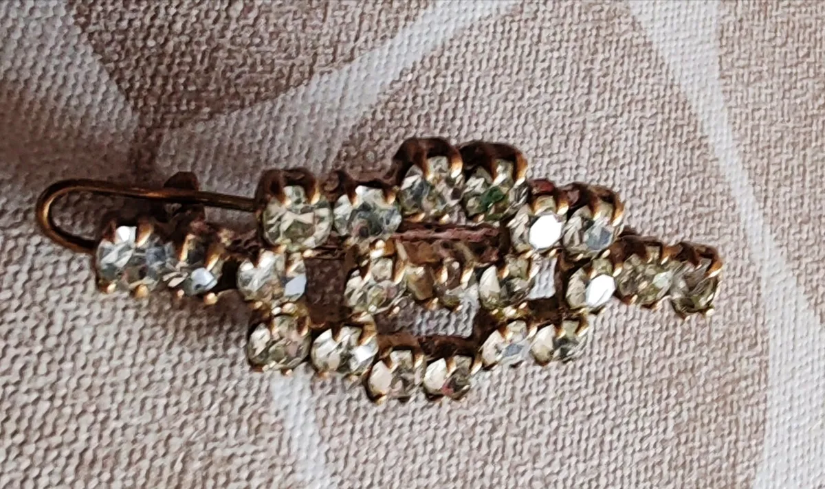 Retro brooch - Image 3