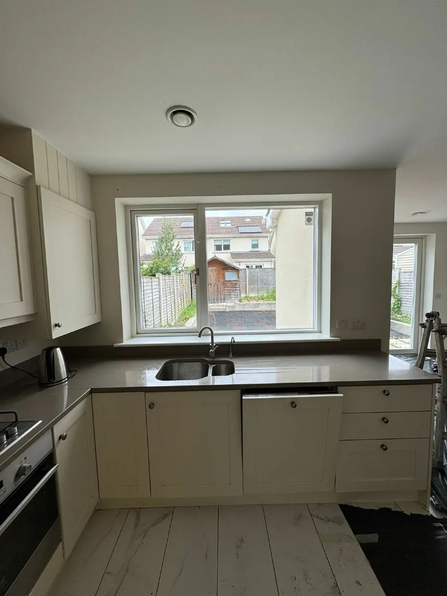 Kitchen - Image 2