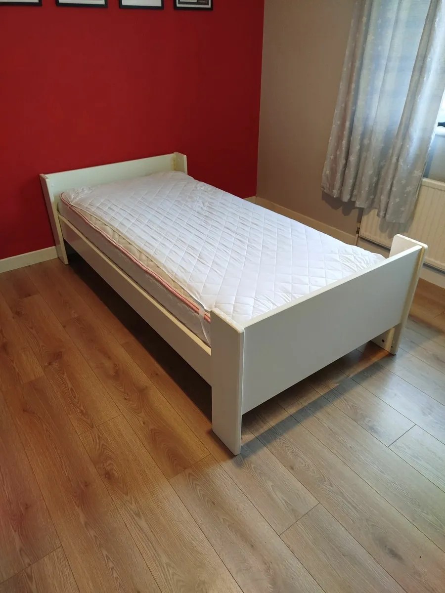 Single bed