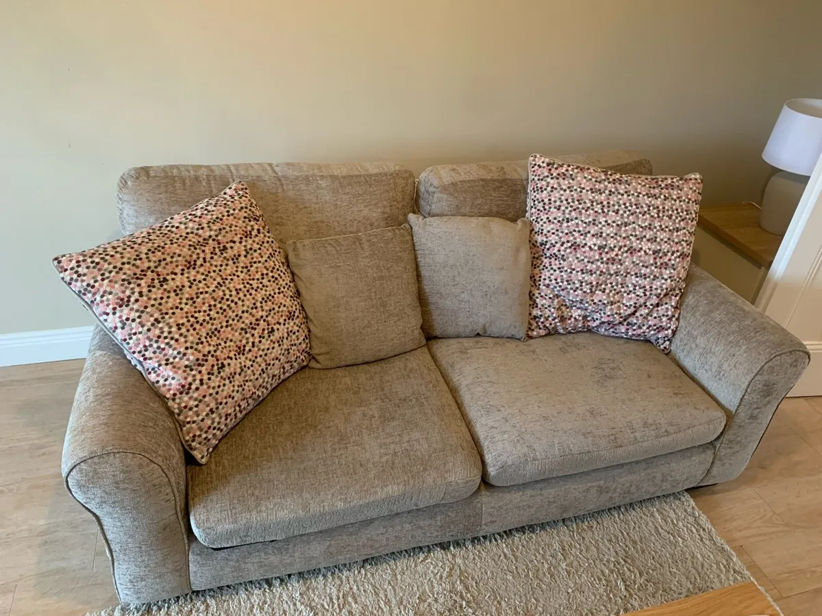 Sofa couch - Image 2