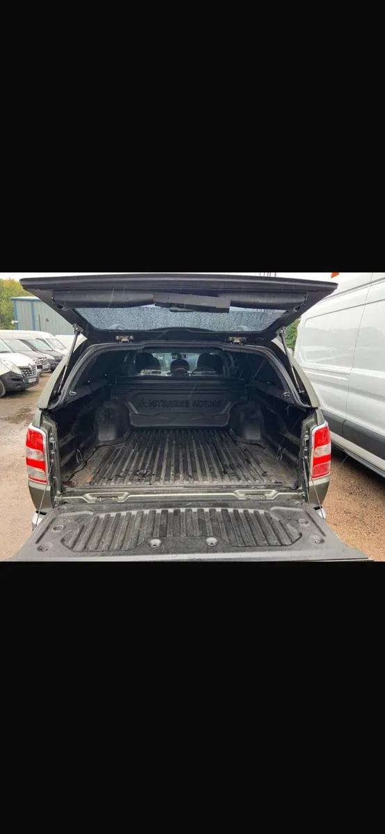 Mitsubishi L200 2017 - Image 3