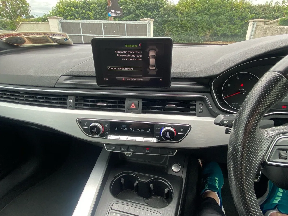 162 Audi A4 - Image 4