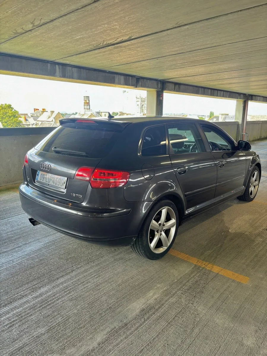 Audi A3 1.9tdi 2009 - Image 4