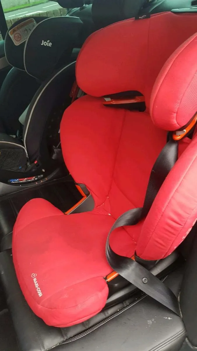 Car seat - Maxi cosi high back booster - Image 2