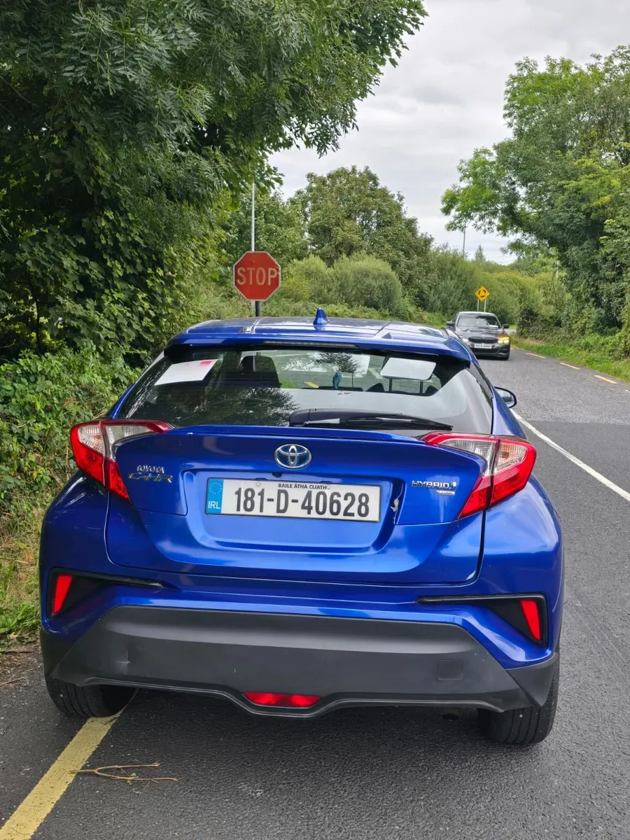 Car - Image 4