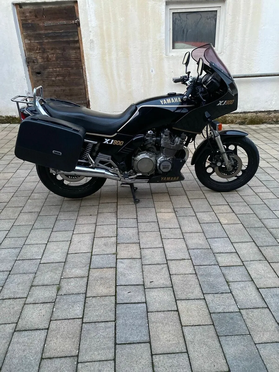 Yamaha XJ 900 F 31A 1983 - Image 1