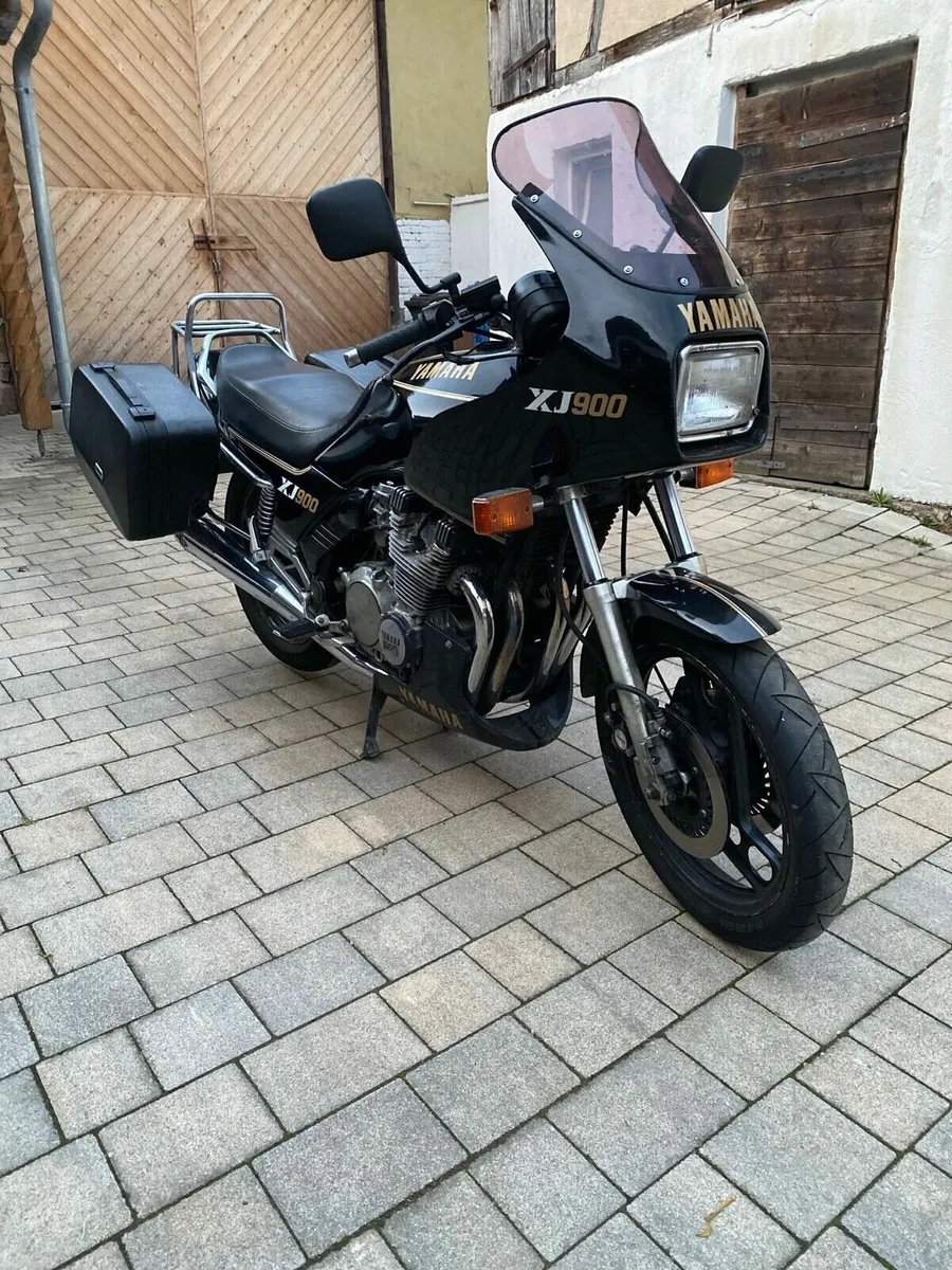 Yamaha XJ 900 F 31A 1983 - Image 2
