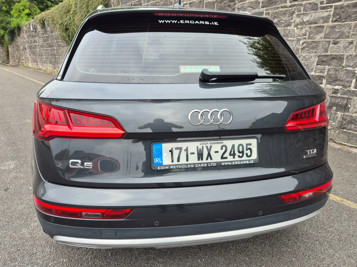 2017 Audi Q5 Quattro Auto!!! - Image 4
