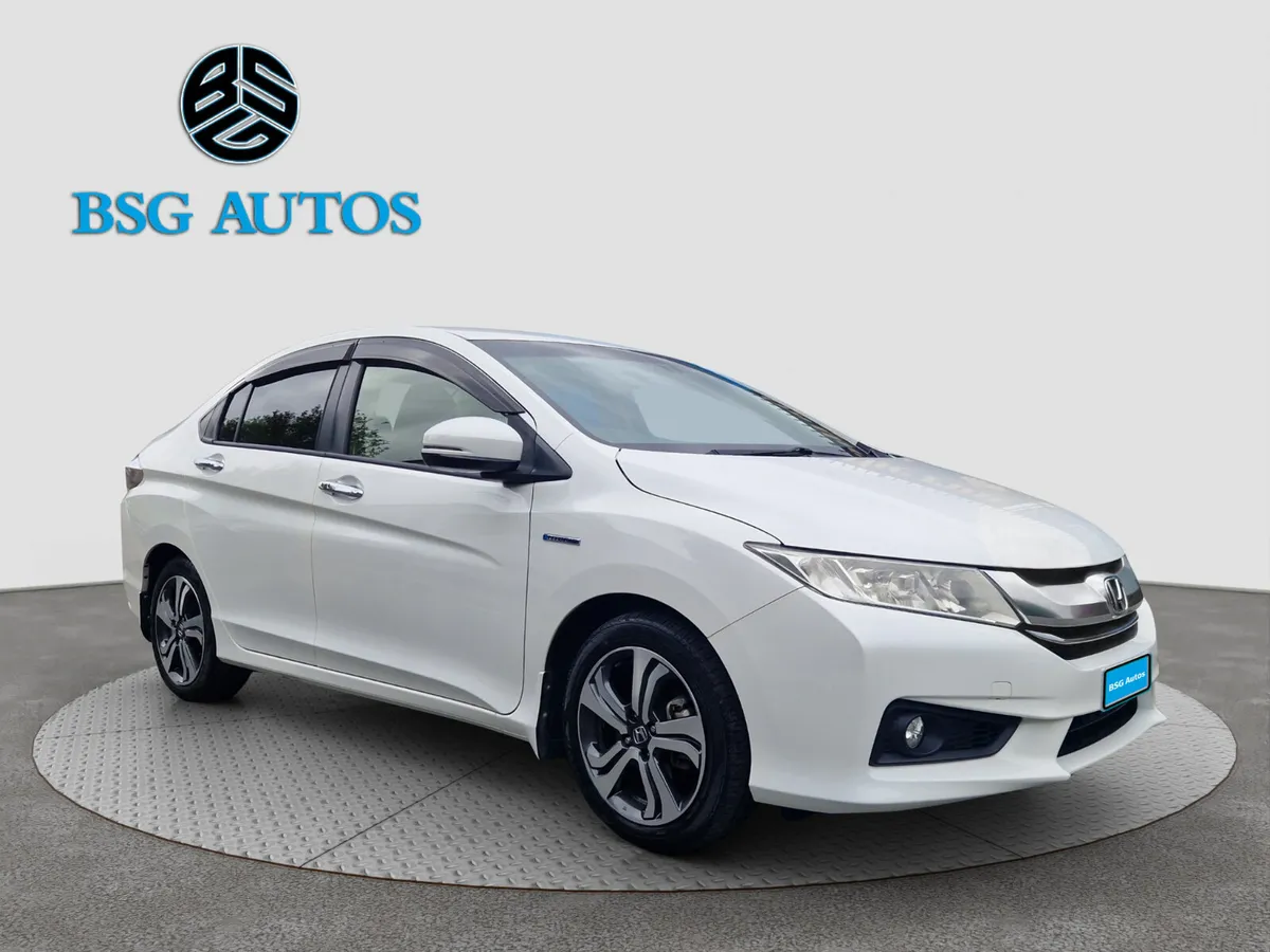 2016 HONDA GRACE 1.5 HYBRID AUTOMATIC - Image 1