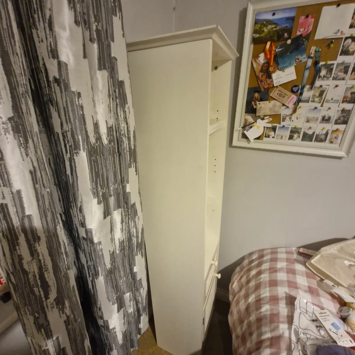 White tall bookcase - Image 4