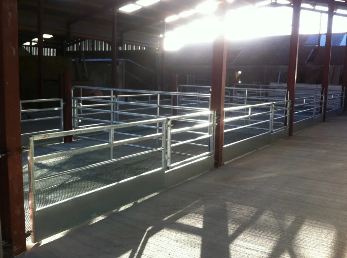 Feeding Barriers - Image 1