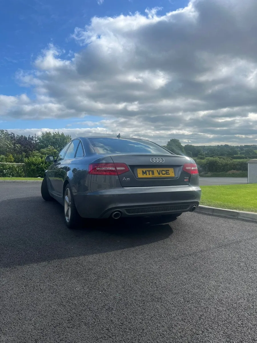Audi A6 2011 - Image 2